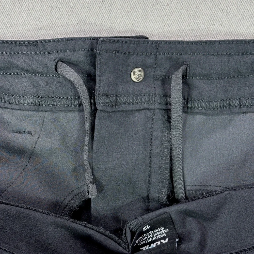 Kuhl Womens Charcoal Grey Cargo Hiking Shorts Size 12 Technical Utility Outdoor